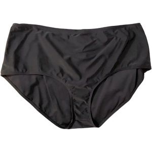 Plus size 20 mid to low rise black bottoms